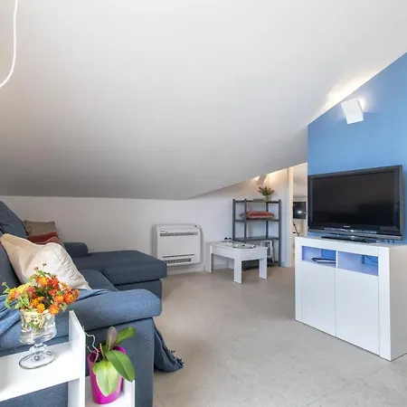 La Mansarda Pizzolella Apartment
